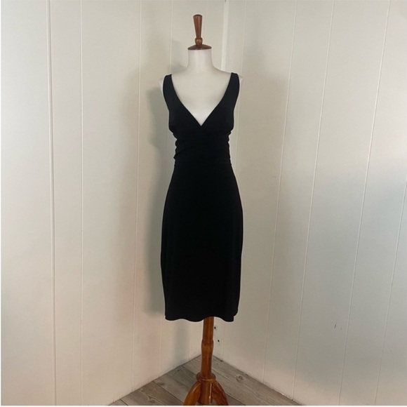 Laundry Shelli Segal Plunging V-Neck Sleeveless Sheath Dress - Picture 1 of 8